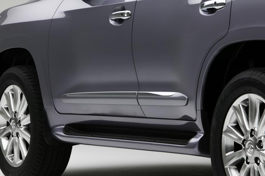  Lexus LX570 2008 года  (фото 98 из 221)